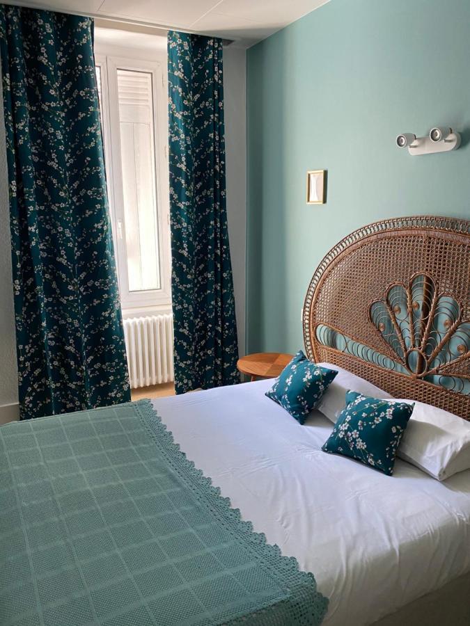 Grand Hotel De La Poste - Lyon Sud - Vienne Екстериор снимка